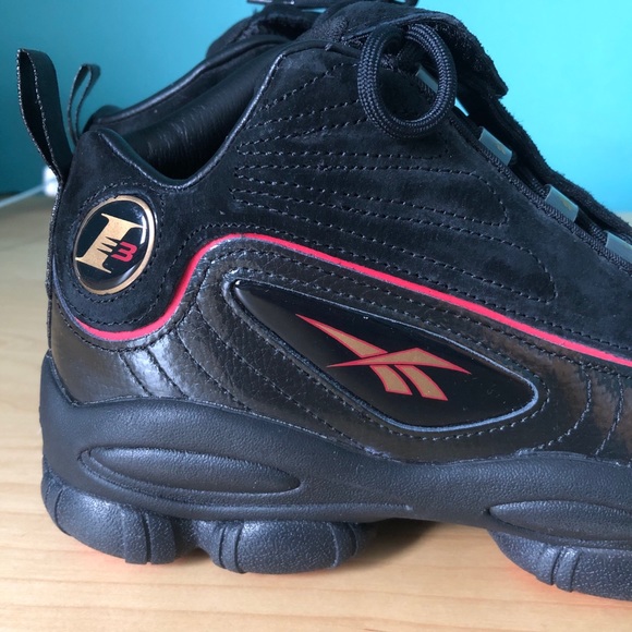 Men’s Reebok Iverson Legacy Black Red Gold size 7 - Picture 2 of 7